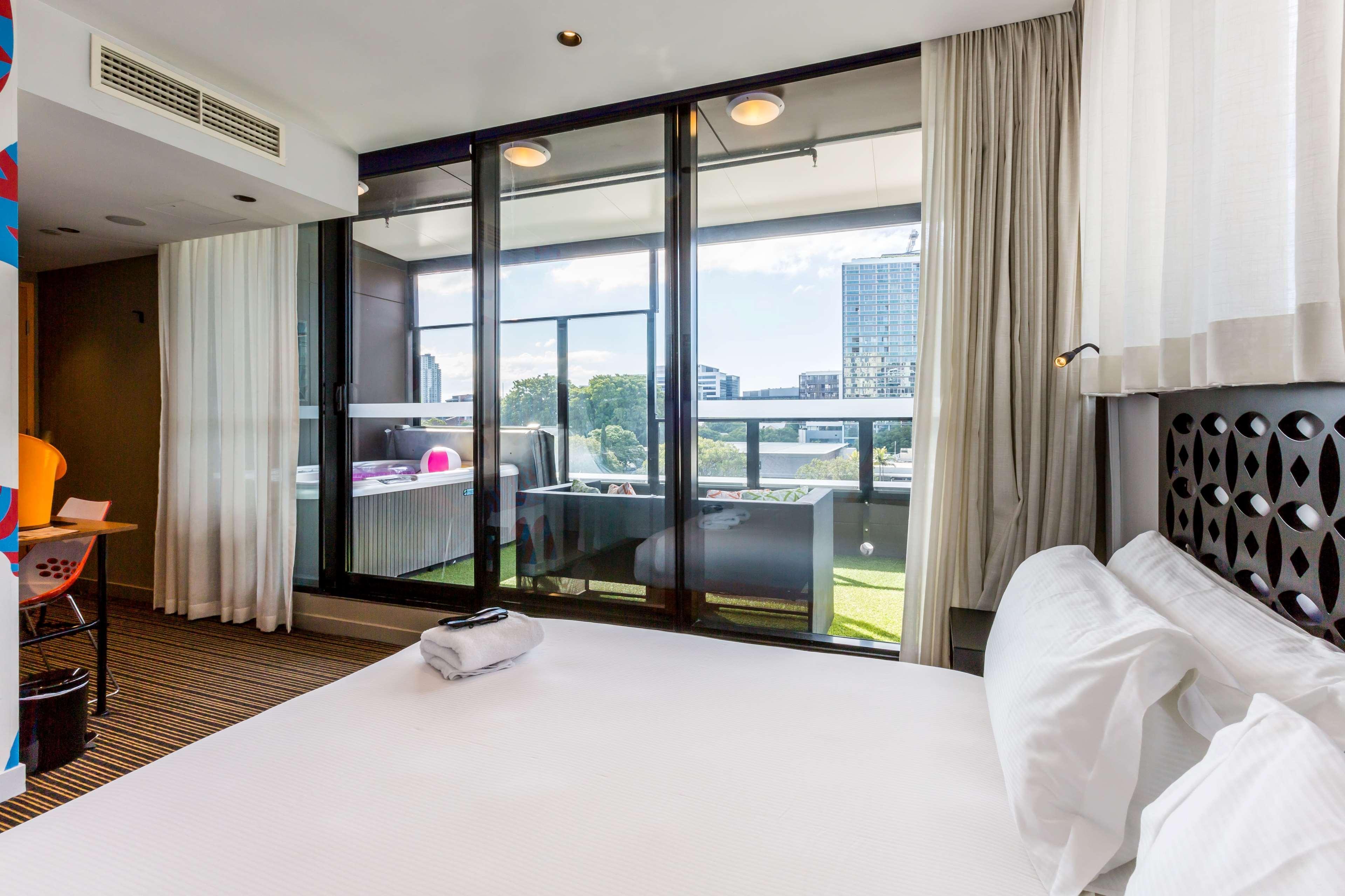 The Constance Fortitude Valley Brisbane Eksteriør bilde